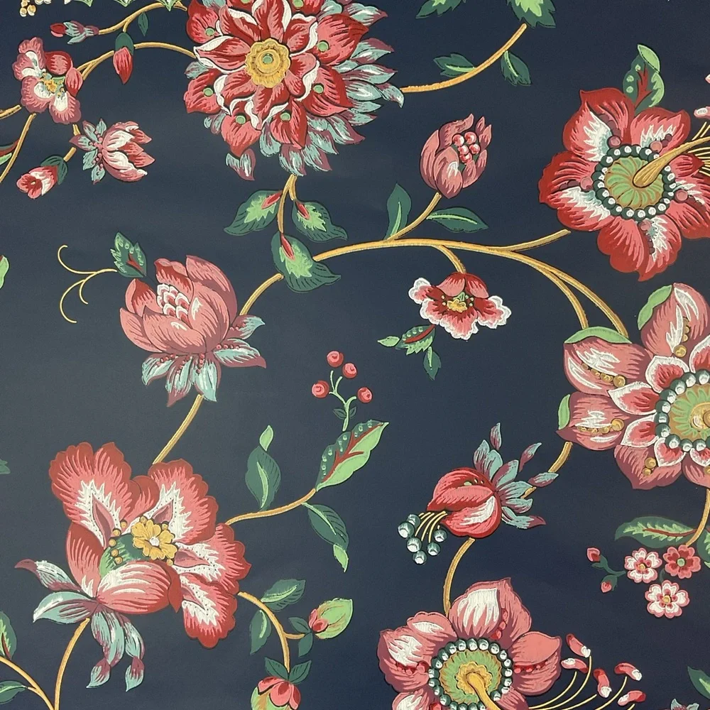Vintage Waverly Jacobean floral wallpaper remnant 85” x 27”